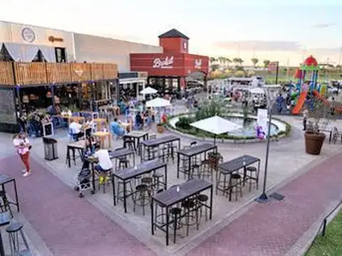 Fisherton Plaza Shopping Mall