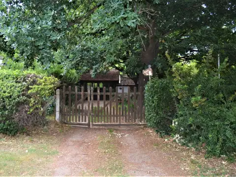 Casa en Venta con 2 cocheras