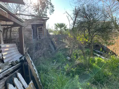 Casa de 2 dormitorios apto banco en Villa Elvira