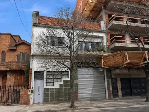 Deposito en venta - Monte Castro-