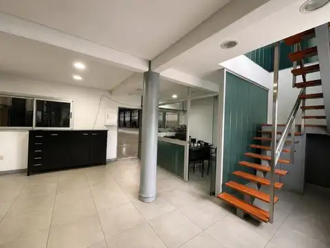 Deposito en alquiler en el Mercado Central 1200m2