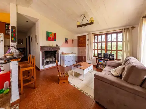 Casa 5 ambientes con 2 baños