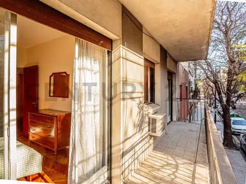 VENTA DPTO 4 AMBIENTES CON BALCÓN Y DOBLE ESPACIO GUARDACOCHE - BELGRANO