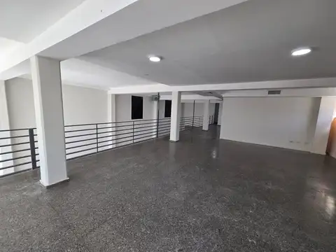 LOCAL COMERCIAL AV. SAN MARTIN DE GODOY CRUZ