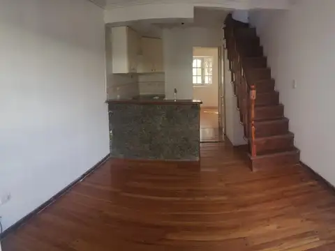 Alquiler Dpto Tipo Duplex 3 ambientes Ramos Mejía