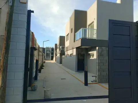 Casa en Alquiler de 2 dormitorios