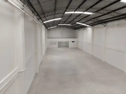 GALPON VENTA MACROCENTRO DUEÑO FINANCIA DIRECTO