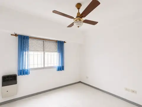 Depto Tipo Casa en Venta 8 años