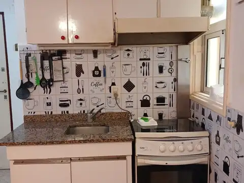 CHIOZZA 2700, Piso P.B