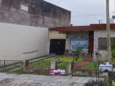 Casa - Alquiler - Argentina, La Matanza - TORREJON, PJE. 3918