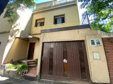 Casa 4 ambientes con 1 baño