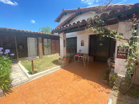 Casa 4 ambientes con 1 baño
