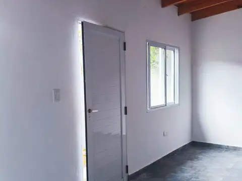 Depto Tipo Casa en Venta en La Plata, USD 29.000