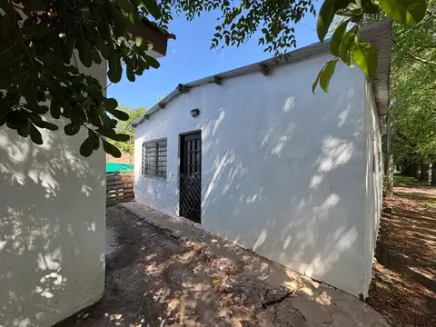 Casa 3 ambientes con 1 baño