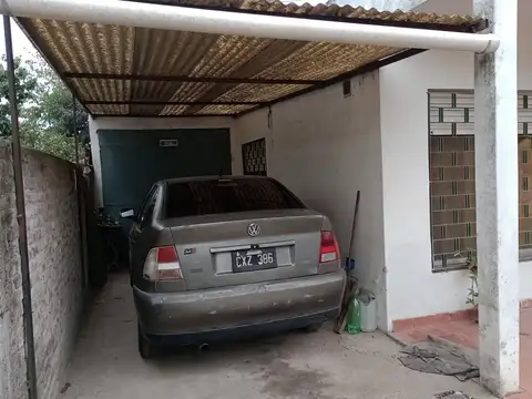 Casa en Venta en Garin, USD 68.000