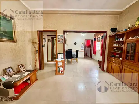 Depto Tipo Casa en Venta con 1 cocheras
