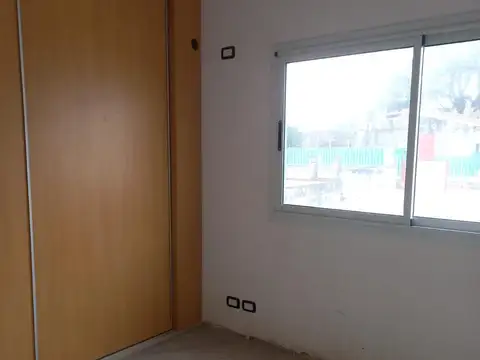 Edificio Comercial -EDIFICIO A TERMINAR - PH 4 PISOS