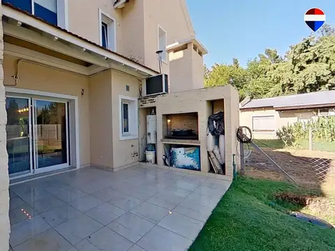 CASA 4 AMB JARDIN -PILAR -Barrio Las Margaritas