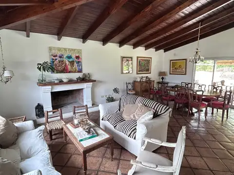 Casa en Venta de 4 dormitorios