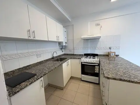 Departamento en Alquiler con 1 cocheras