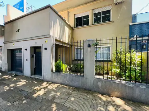 Casa de 4 ambientes en venta en Martínez