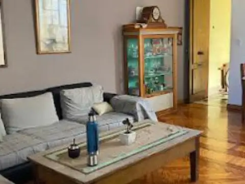 Depto Tipo Casa en Venta de 6 ambientes