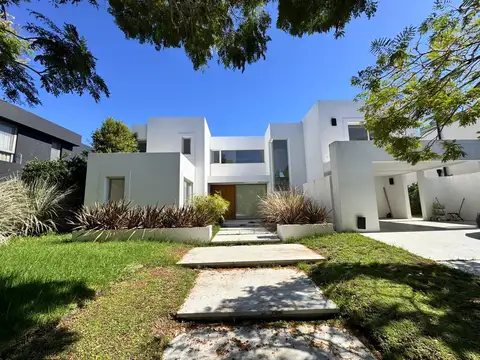 Casa  en Alquiler en El Golf, Nordelta, Tigre