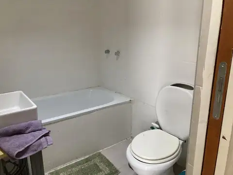 Depto Tipo Casa en Venta 57 años