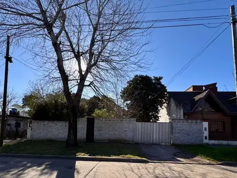 LOTE EN VENTA ALMIRANTE BROWN ZONA RESIDENCIAL