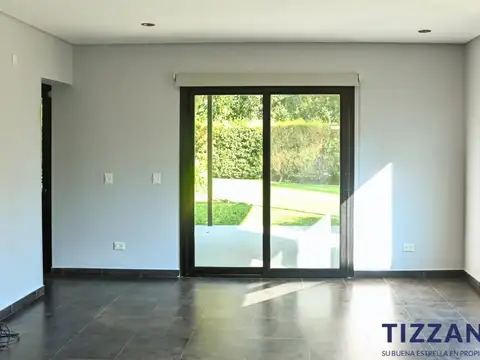 CASA EN VENTA, FINCAS DE IRAOLA