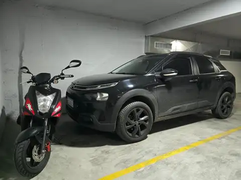 Cochera en Venta en Barracas