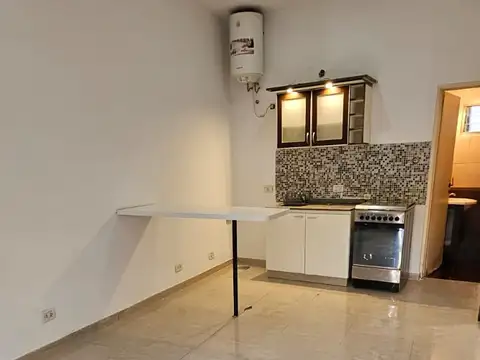 Local en venta en Flores Norte - Ideal para emprendimiento unipersonal