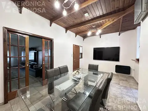 Casa en Venta en Morón, USD 217.000