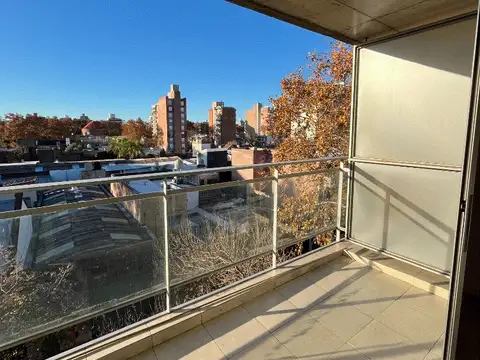 Monoambiente con cochera en alquiler