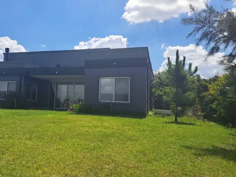 Casa en Alquiler de 4 dormitorios