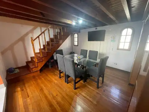 Depto Tipo Casa en Venta 35 años