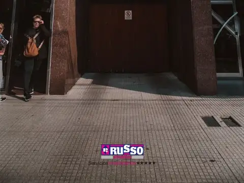 Venta cochera cubierta Ramos Mejia