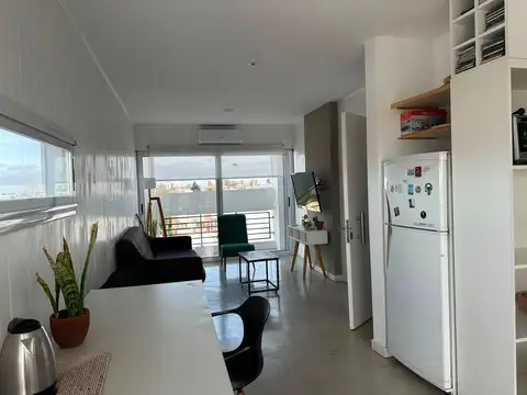 Azcuenaga 200, Piso 4