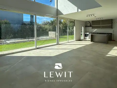 Casa en Venta en Neuquen, USD 568.000