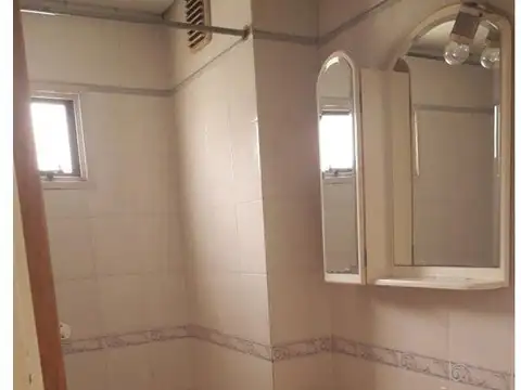 Departamento de 2 Amb. c/2 balcones, Caballito