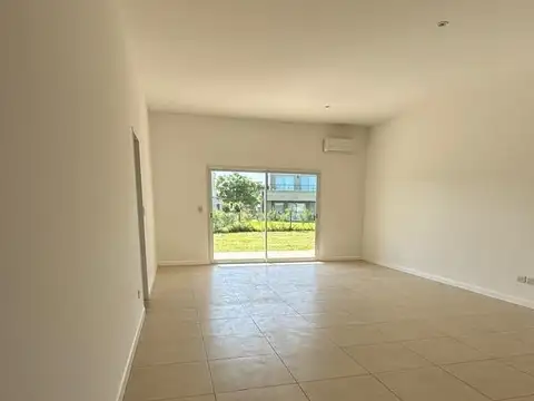 Casa en Alquiler 8 años