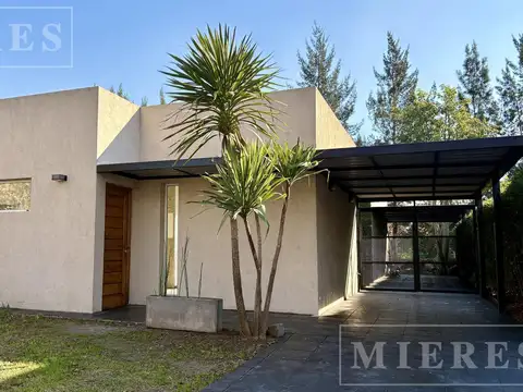Casa en alquiler anual en Los Olivares