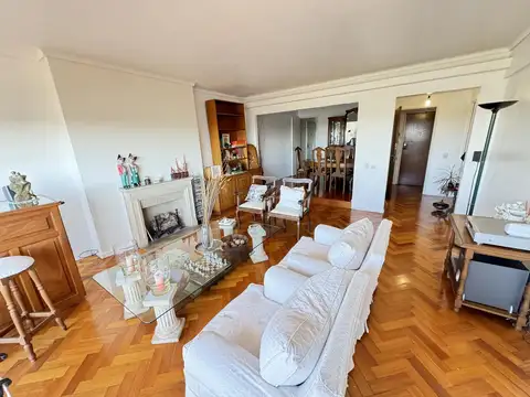 Departamento en Venta de 5 ambientes