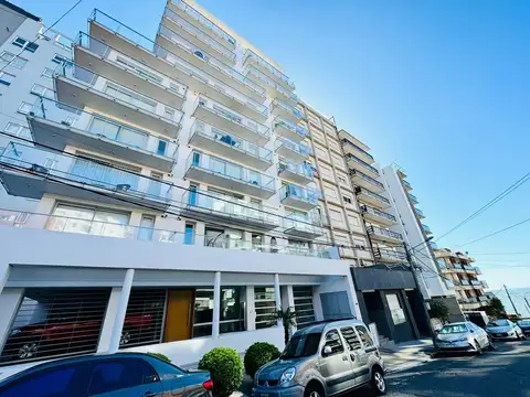 Departamento en Gascon 50 de cuatro ambientes con cochera