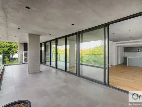 Departamento en Venta con 2 cocheras