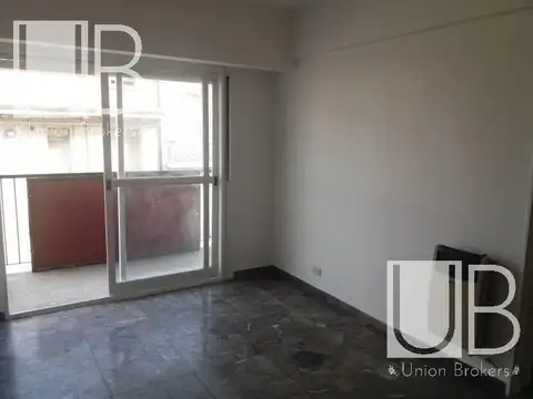 VENTA DEPARTAMENTO 2 AMBIENTES CON BALCÓN