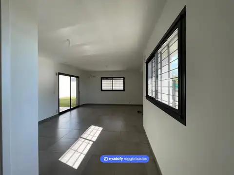 Casa en Alquiler al Norte