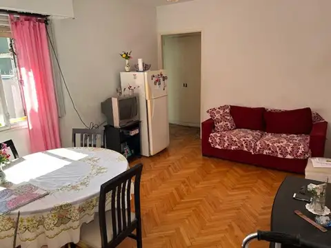 Avenida Medrano 1000, Piso 4°