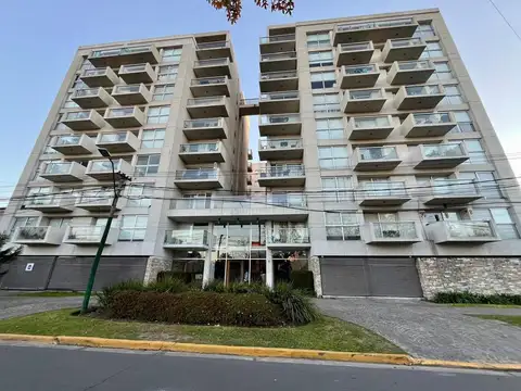 Camacua 100, Piso 6°