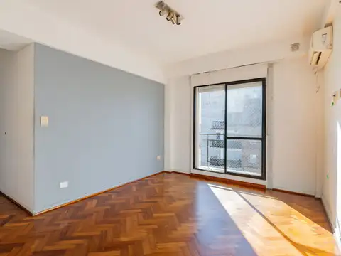Avenida San Juan 200, Piso 12